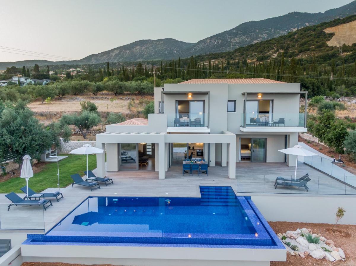 Villa Shades Of Blue Трапезаки Екстериор снимка