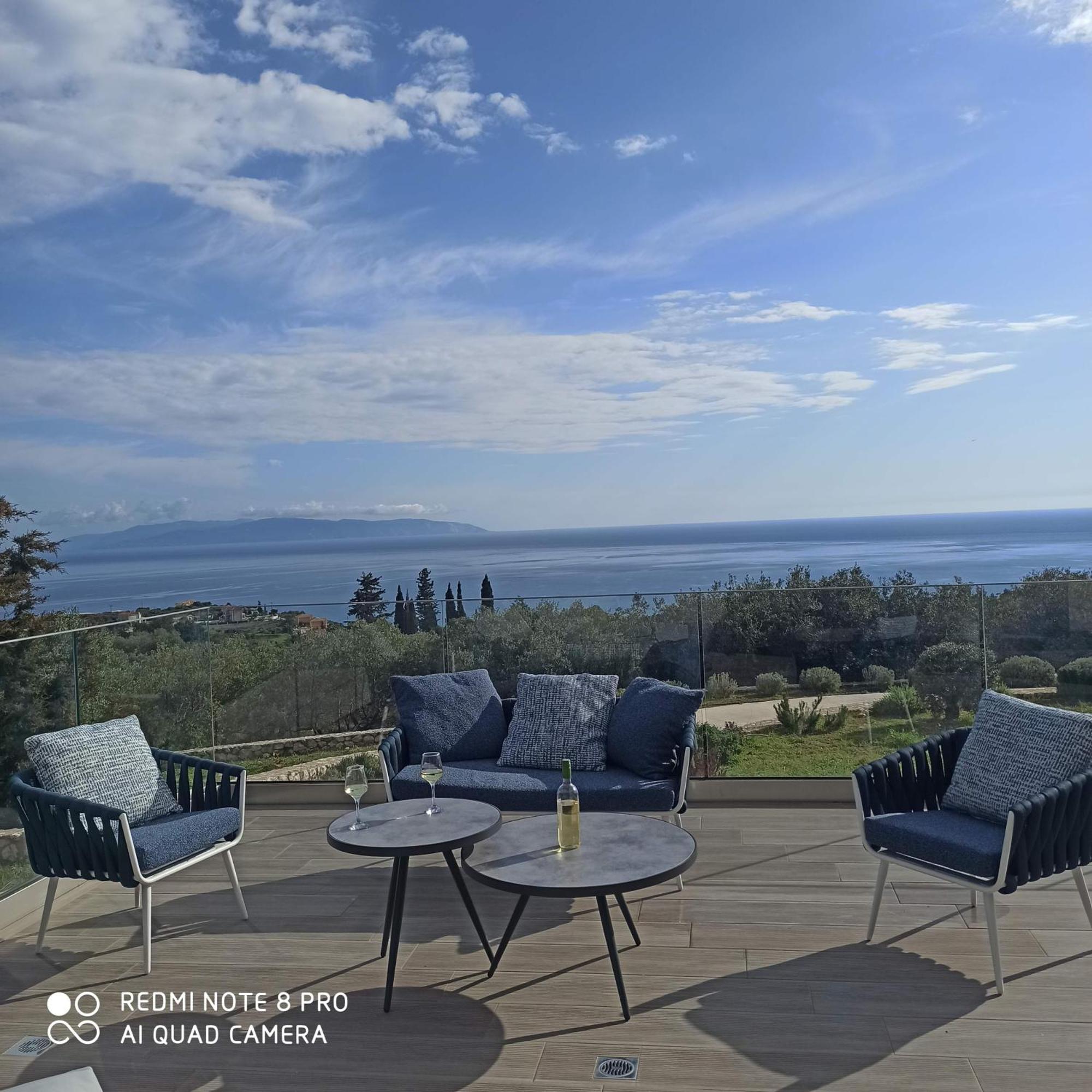 Villa Shades Of Blue Трапезаки Екстериор снимка